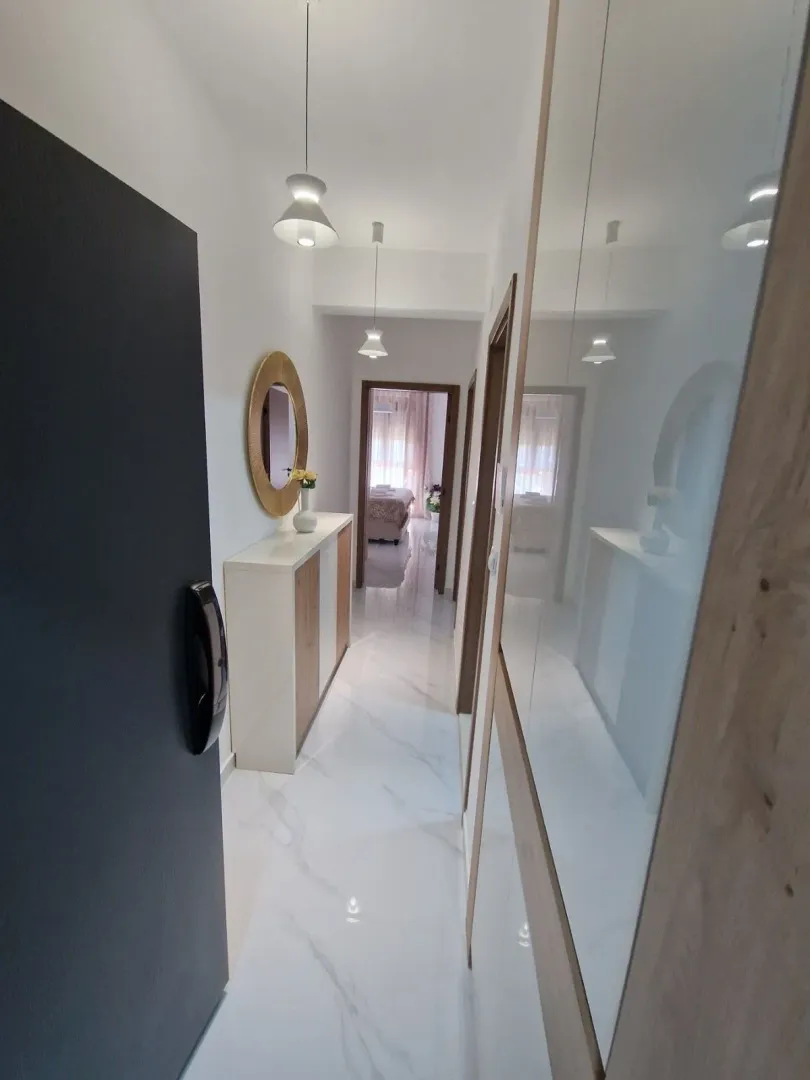 Rent, one bedroom apartment, 49m², Šušanj, Bar