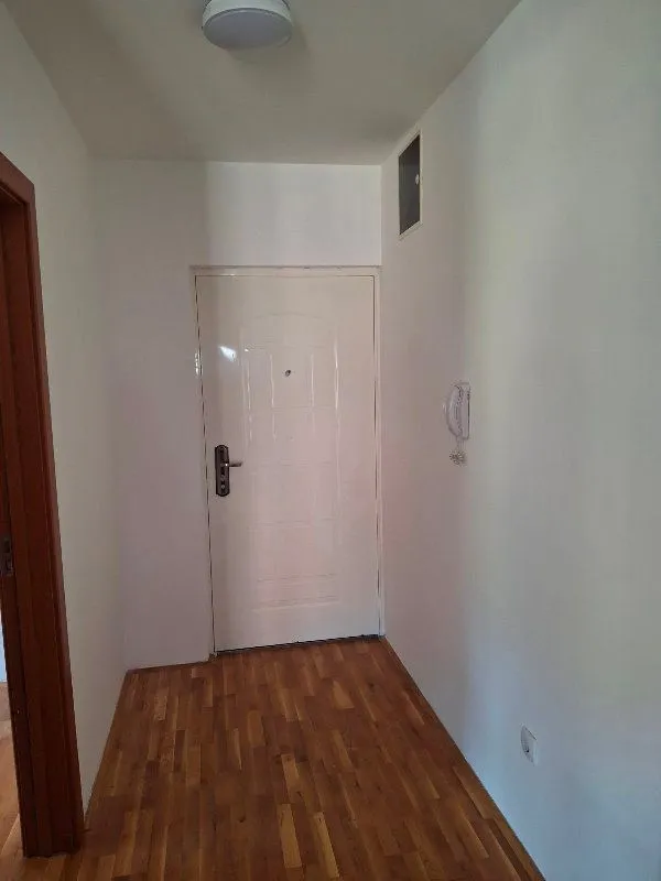 Sale, two bedroom apartment, 42m², Višnjica, Palilula Sve Podlokacije