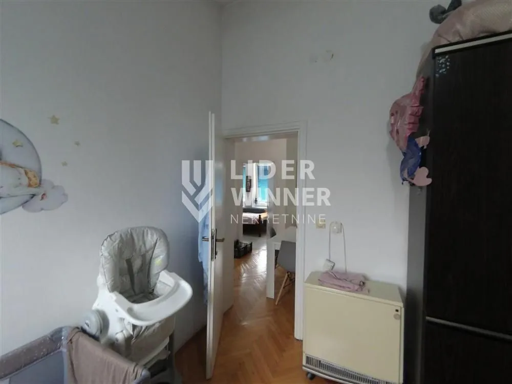 Prodaja, stan, 174m², Zemun Gornji Grad, Zemun Sve Podlokacije