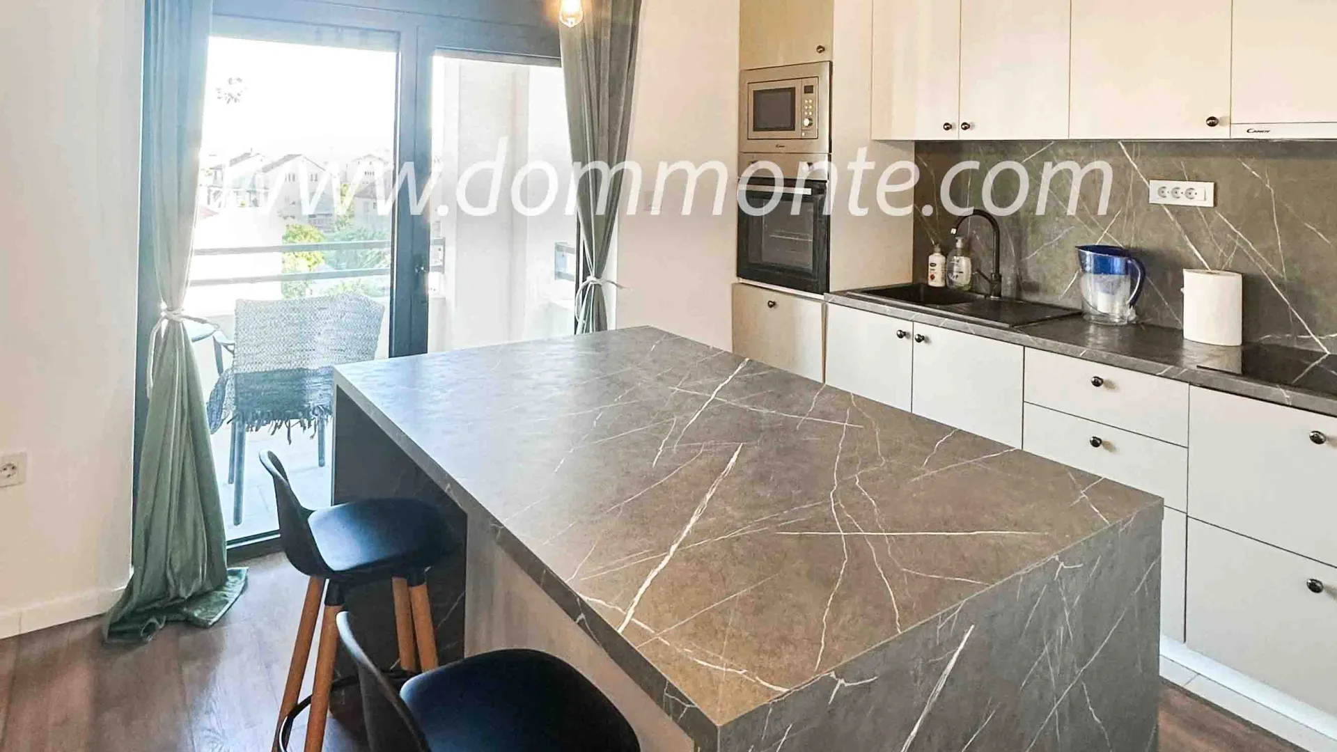 Rent, three bedroom apartment, 100m², Mažina, Tivat