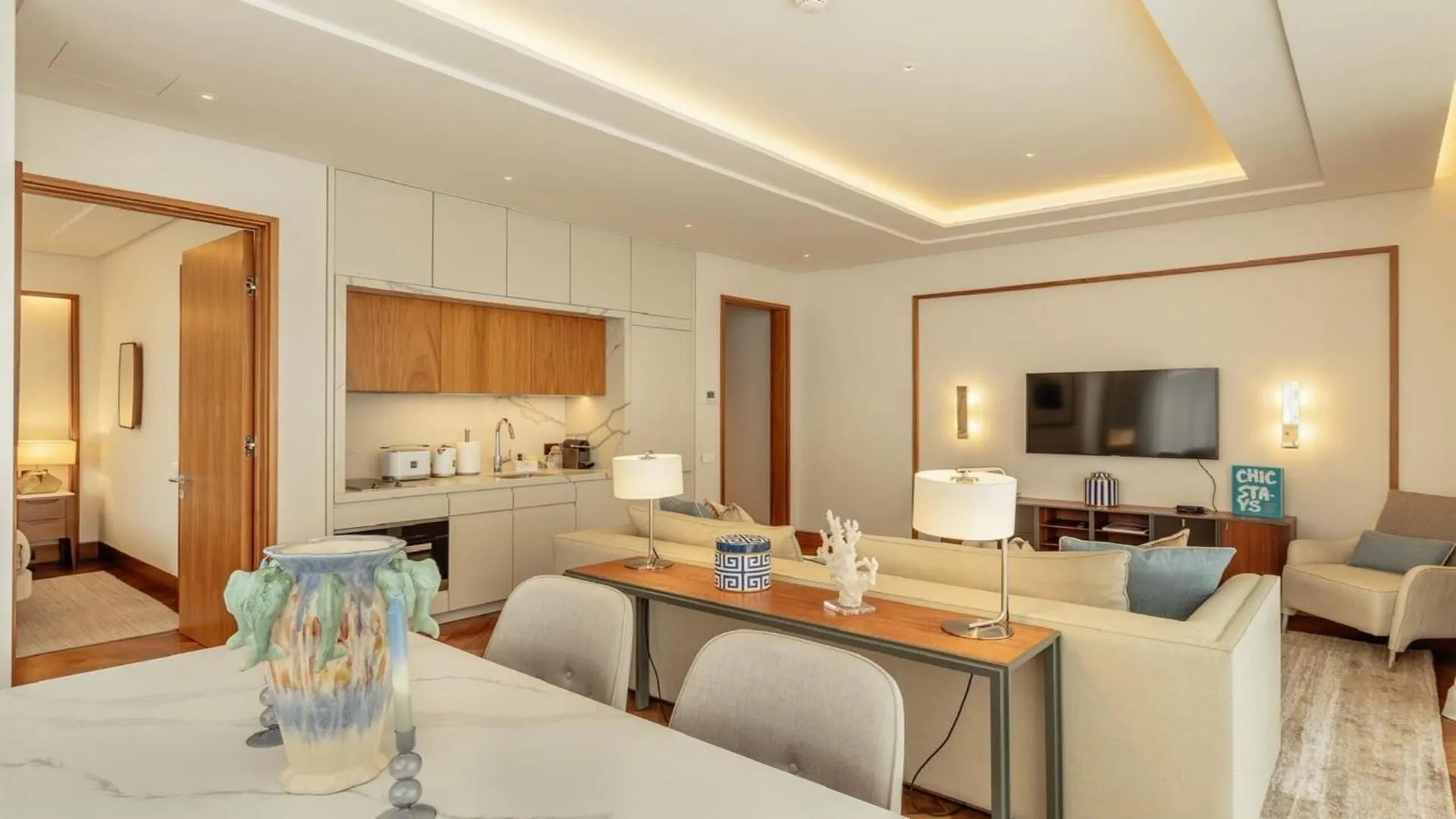 Rent, one bedroom apartment, 74m², Porto Montenegro, Tivat
