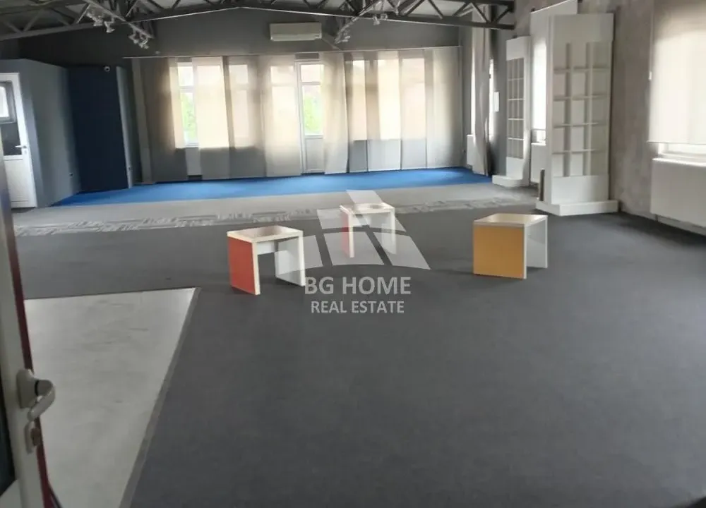 Rent, office space, 1400m², Zemun Centar, Zemun Sve Podlokacije
