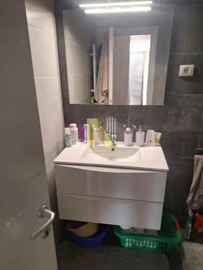 Prodaja, četvorosoban stan, 91m², Sajmište, Novi Sad