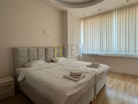Rent, two bedroom apartment, 117m², Budva, Crna Gora - image 9