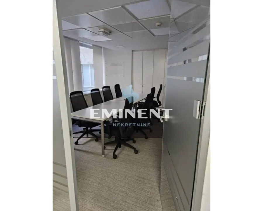Rent, office space, 148m², Stari Grad, Beograd