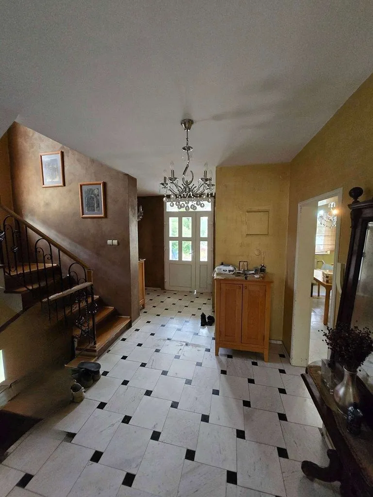 Prodaja, kuća, 300m², Telep, Novi Sad Sve Podlokacije