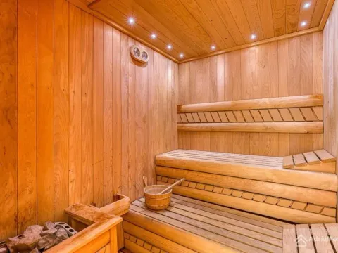 Sale, house, 495m², Bečići, Budva - image 10