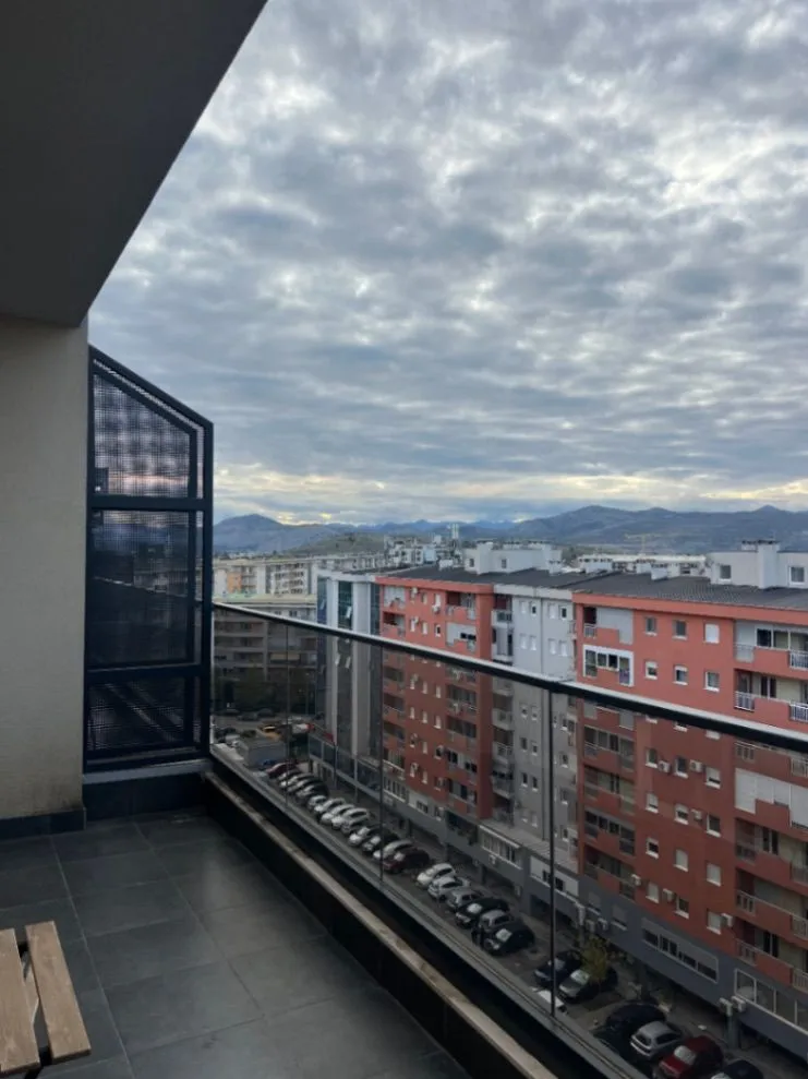 Izdavanje, trosoban stan, 90m², Master Kvart, Podgorica