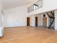 Prodaja, četvorosoban stan, 142m², Zabjelo, Podgorica