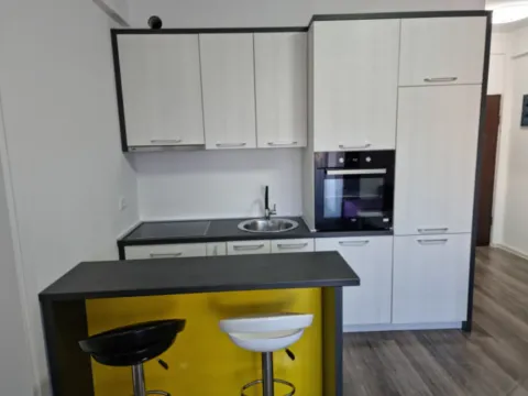 Sale, one bedroom apartment, 45m², Ulcinj, Crna Gora - image 2
