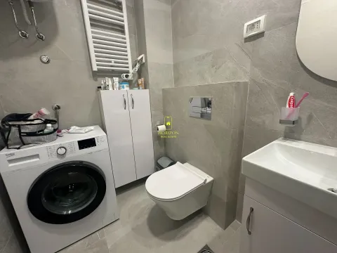 Sale, one bedroom apartment, 40m², Central Point, Podgorica - image 7