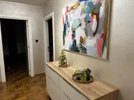 Izdavanje, dvosoban stan, 78m², Dom zdravlja, Niš - image 19