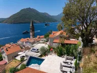 Sale, house, 258m², Perast, Kotor - image 2