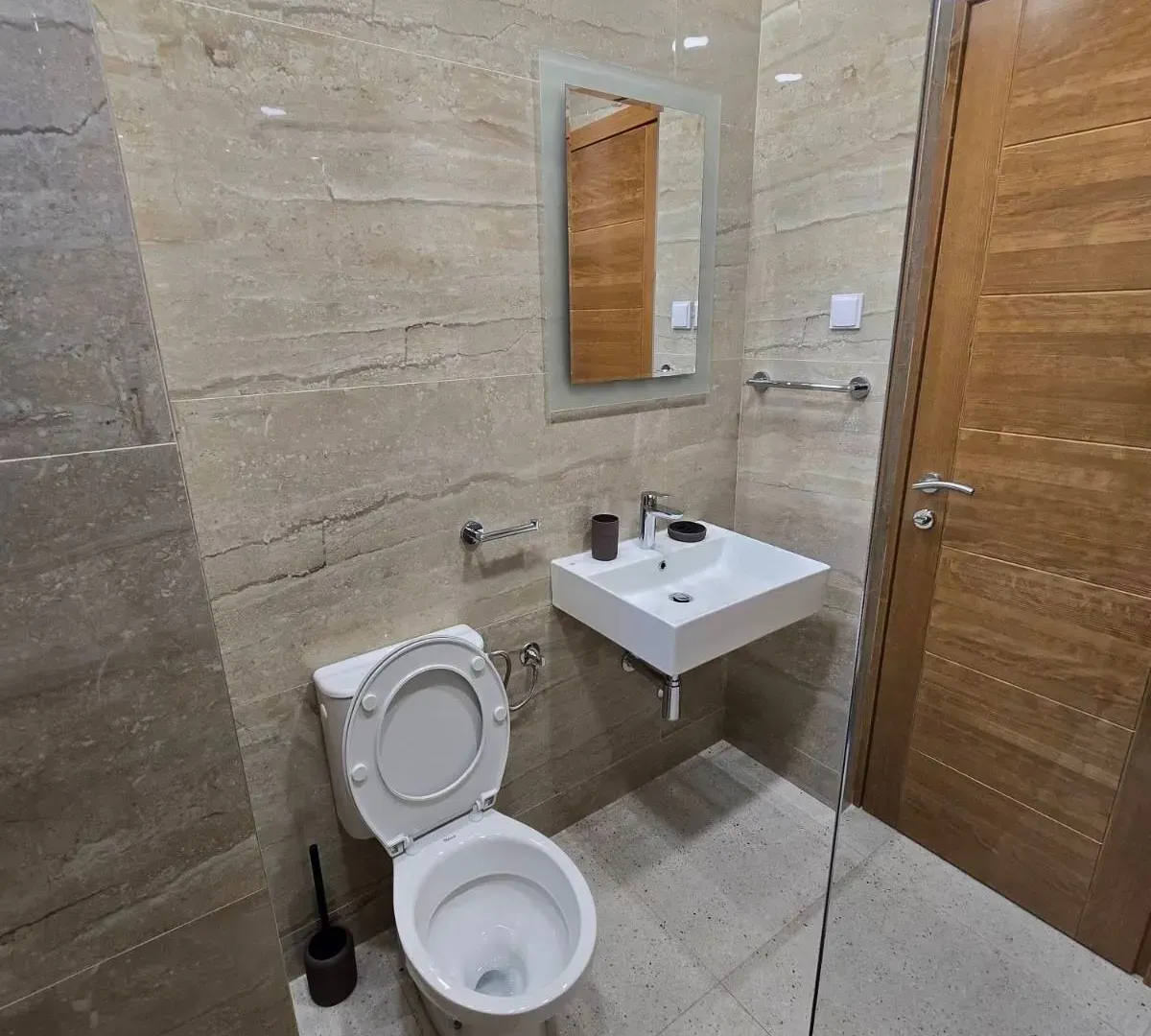 Rent, studio apartment, 25m², Momišići, Podgorica