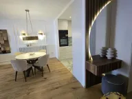 Izdavanje, trosoban stan, 114m², Vračar Hram, Vračar Sve Podlokacije - image 7