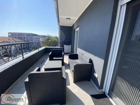 Prodaja, trosoban stan, 100m², Olimp, Zvezdara Sve Podlokacije - image 17