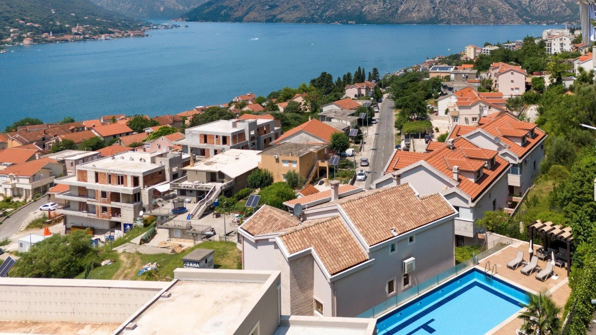 Sale, house, 507m², Dobrota, Kotor
