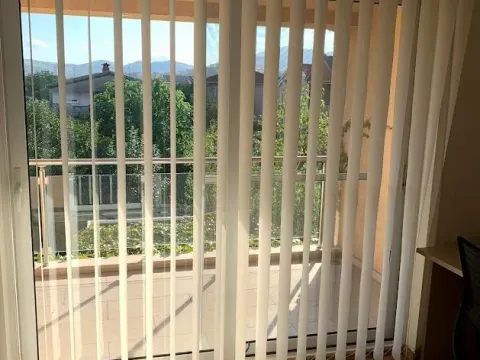 Izdavanje, kuća, 240m², Donja Gorica, Podgorica - image 30