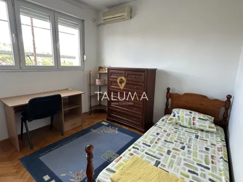 Izdavanje, dvosoban stan, 65m², Momišići, Podgorica - image 8