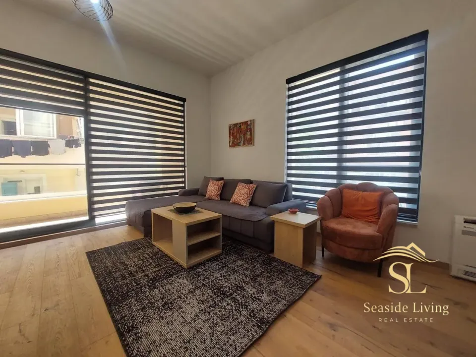 Rent, one bedroom apartment, 58m², Škaljari, Kotor