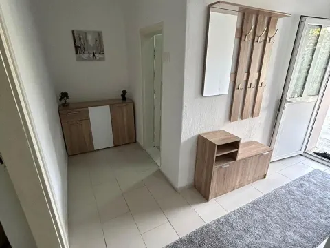 Rent, house, 50m², Stara Varoš, Podgorica - image 3