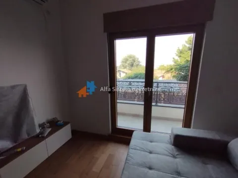 Rent, four bedroom apartment, 85m², Trošarina, Voždovac Sve Podlokacije - image 4