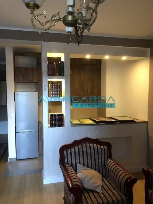 Izdavanje, stan, 46m², Dorćol Sve Podlokacije, Beograd