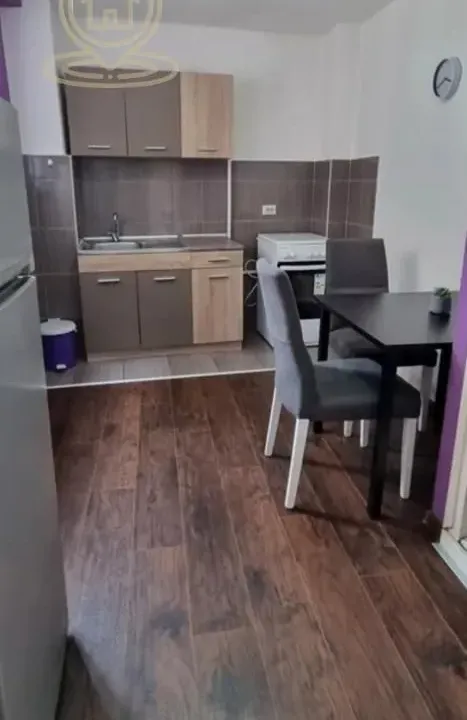 Izdavanje, dvosoban stan, 54m², Medijana, Niš