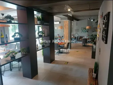 Poslovni prostor in Sajmište