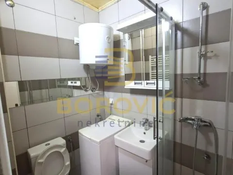 Rent, three bedroom apartment, 47m², Vračar Hram, Vračar Sve Podlokacije - image 7