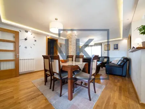Sale, house, 136m², 1 maj, Podgorica - image 8