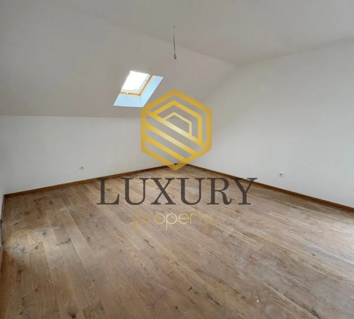 Prodaja, dvosoban stan, 81m², Zabjelo, Podgorica