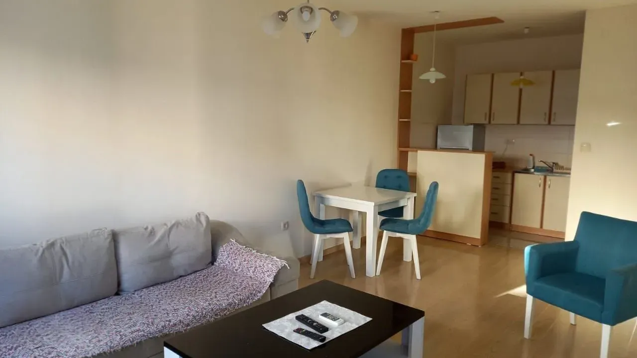 Izdavanje, jednosoban stan, 46m², City Kvart, Podgorica