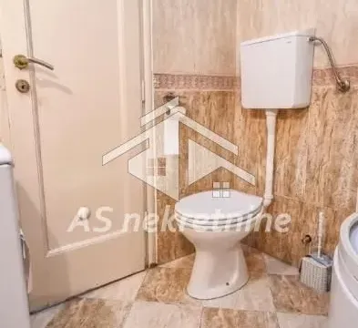 Izdavanje, stan, 40m², Vračar Hram, Vračar Sve Podlokacije - image 16