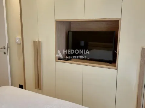 Izdavanje, dvosoban stan, 51m², Novi Beograd Blok 65, Novi Beograd Sve Podlokacije - image 10