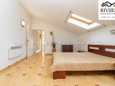 Sale, two bedroom apartment, 65m², Đenovići, Herceg Novi - image 11