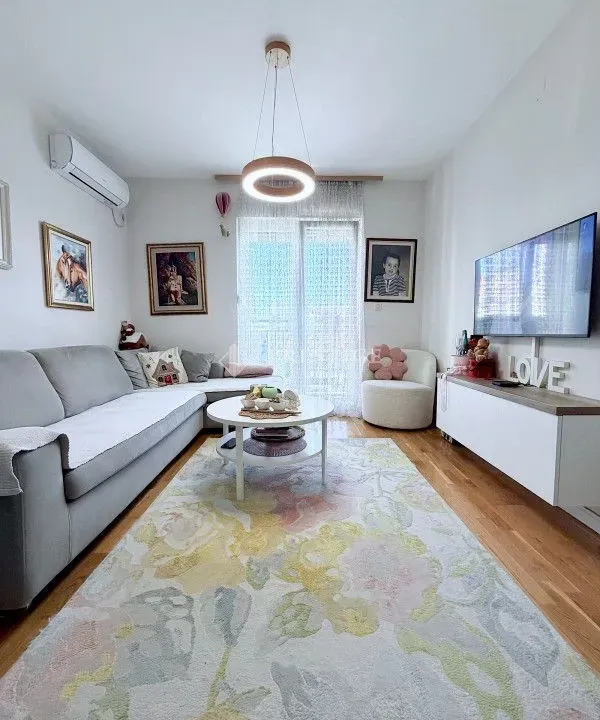 Sale, one bedroom apartment, 39m², Stari Aerodrom, Podgorica