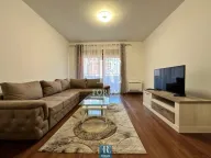 Izdavanje, dvosoban stan, 70m², Master Kvart, Podgorica - image 1