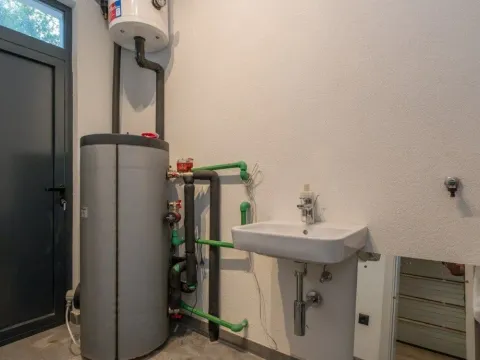 Rent, house, 180m², Gornja Gorica, Podgorica - image 21