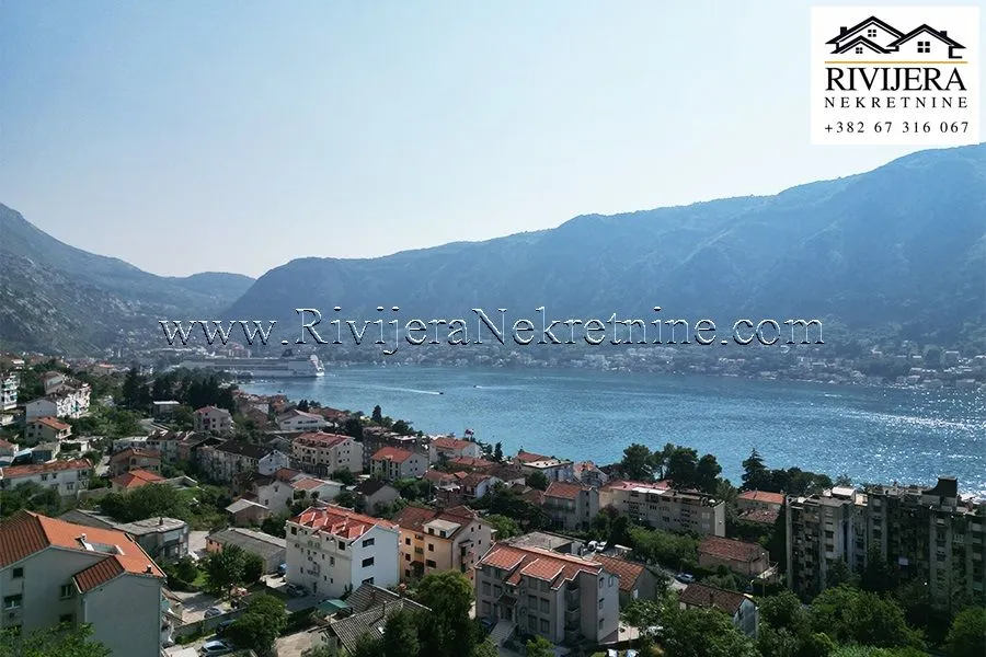 Prodaja, plac, 1060m², Dobrota, Kotor