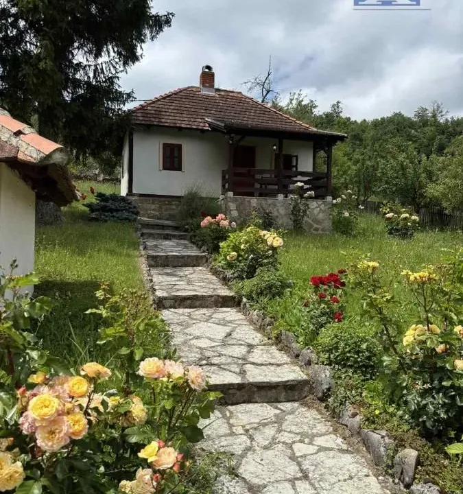 Prodaja, kuća, 146m², Ba, Ljig