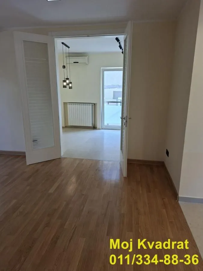 Prodaja, četvorosoban stan, 123m², Voždovačka Crkva, Voždovac Sve Podlokacije