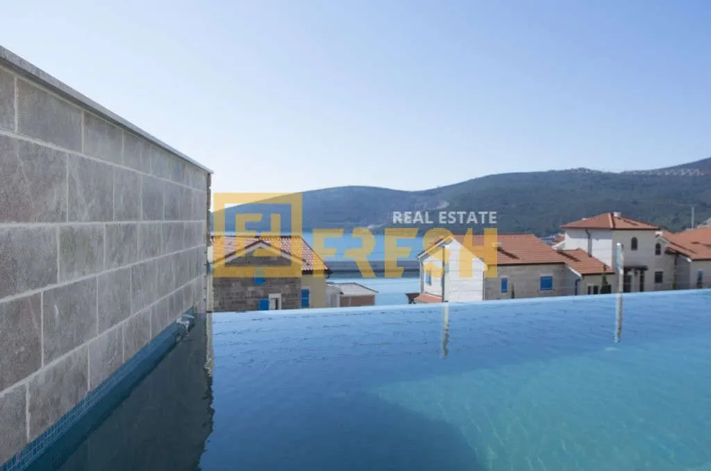 Prodaja, kuća, 253m², Tivat, Crna Gora