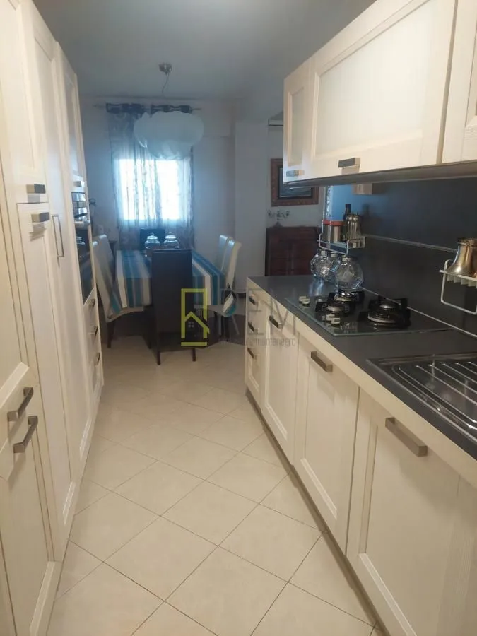 Sale, two bedroom apartment, 86m², Pržno, Budva