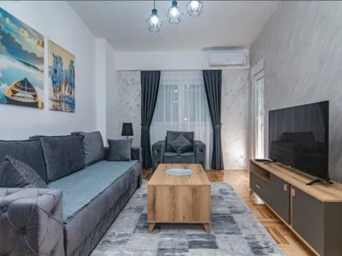 Stan in Tuški Put