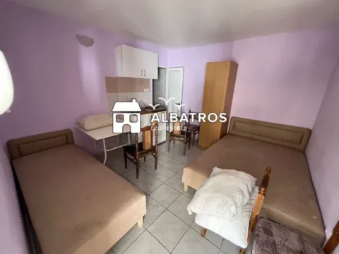 Izdavanje, kuća, 250m², Sutomore, Bar - image 7