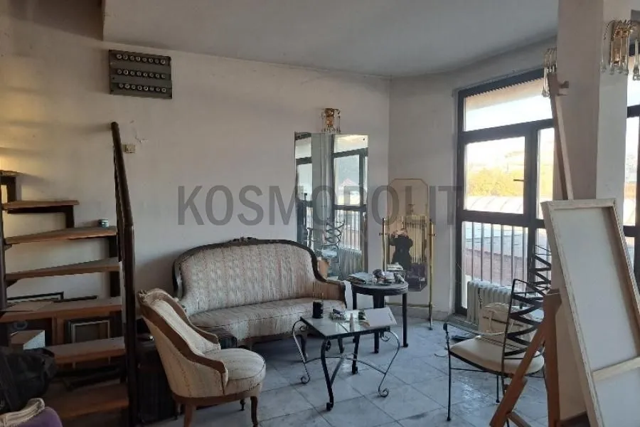 Rent, office space, 64m², Voždovac Sve Podlokacije, Beograd