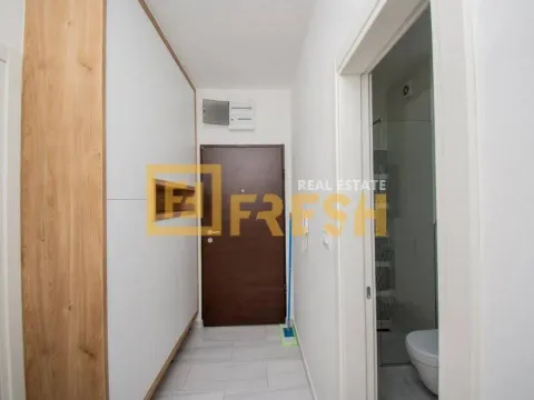 Rent, one bedroom apartment, 44m², Stari Aerodrom, Podgorica - image 10