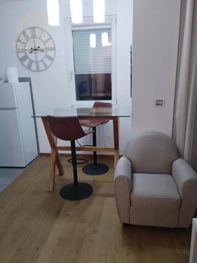 Prodaja, garsonjera, 29m², Bulevar Evrope, Novi Sad Sve Podlokacije