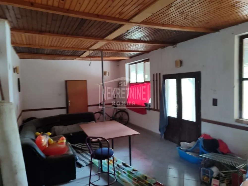 Prodaja, kuća, 232m², Makova Sedmica, Subotica